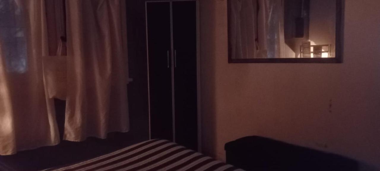 La Familia,A 5 Minutos Del Aeropuerto Apartment Ezeiza Ngoại thất bức ảnh